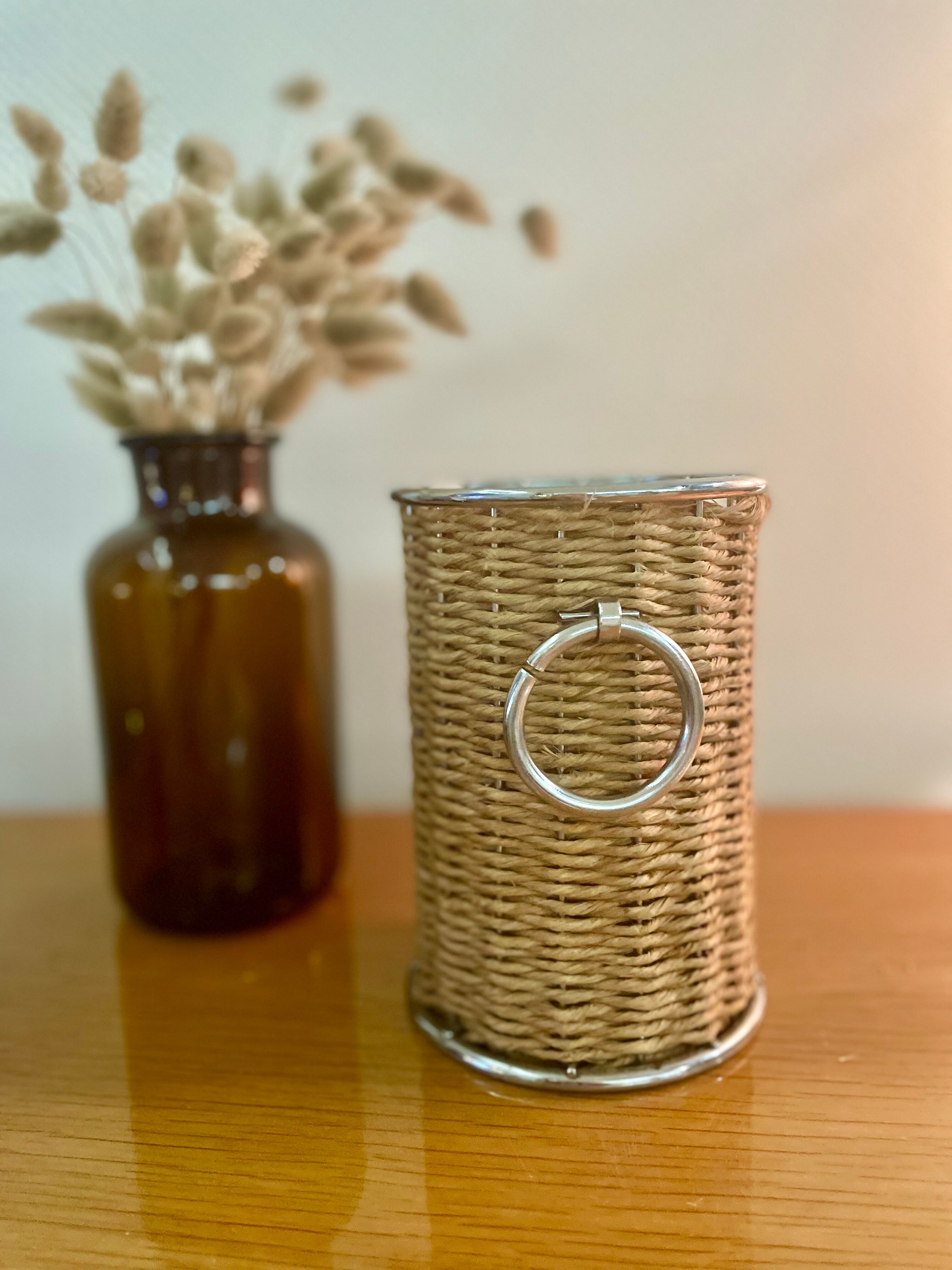 Range bottle in rattan and vintage metal