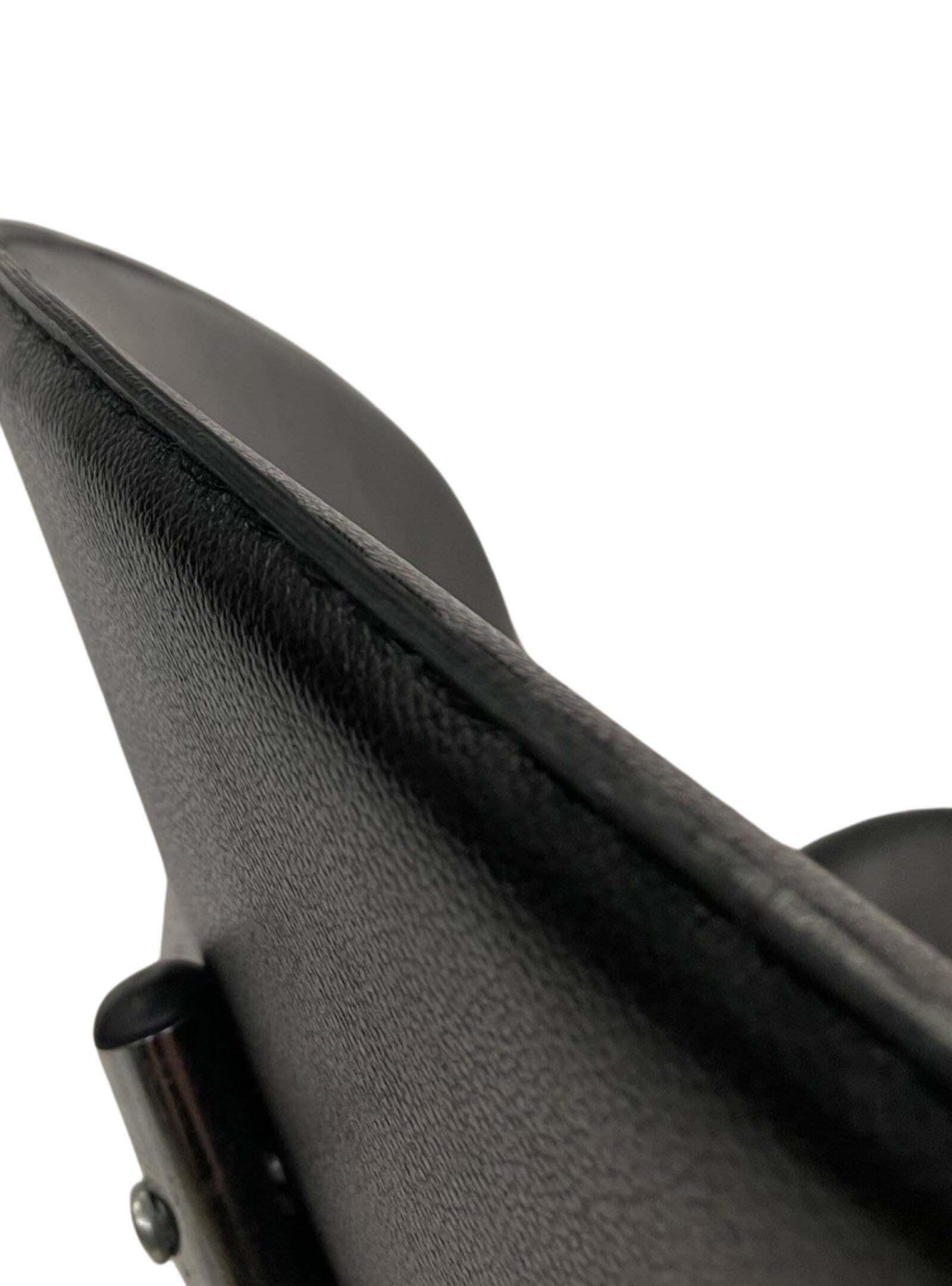 Vintage dining chairs set of four Italy 1990's Design in Black