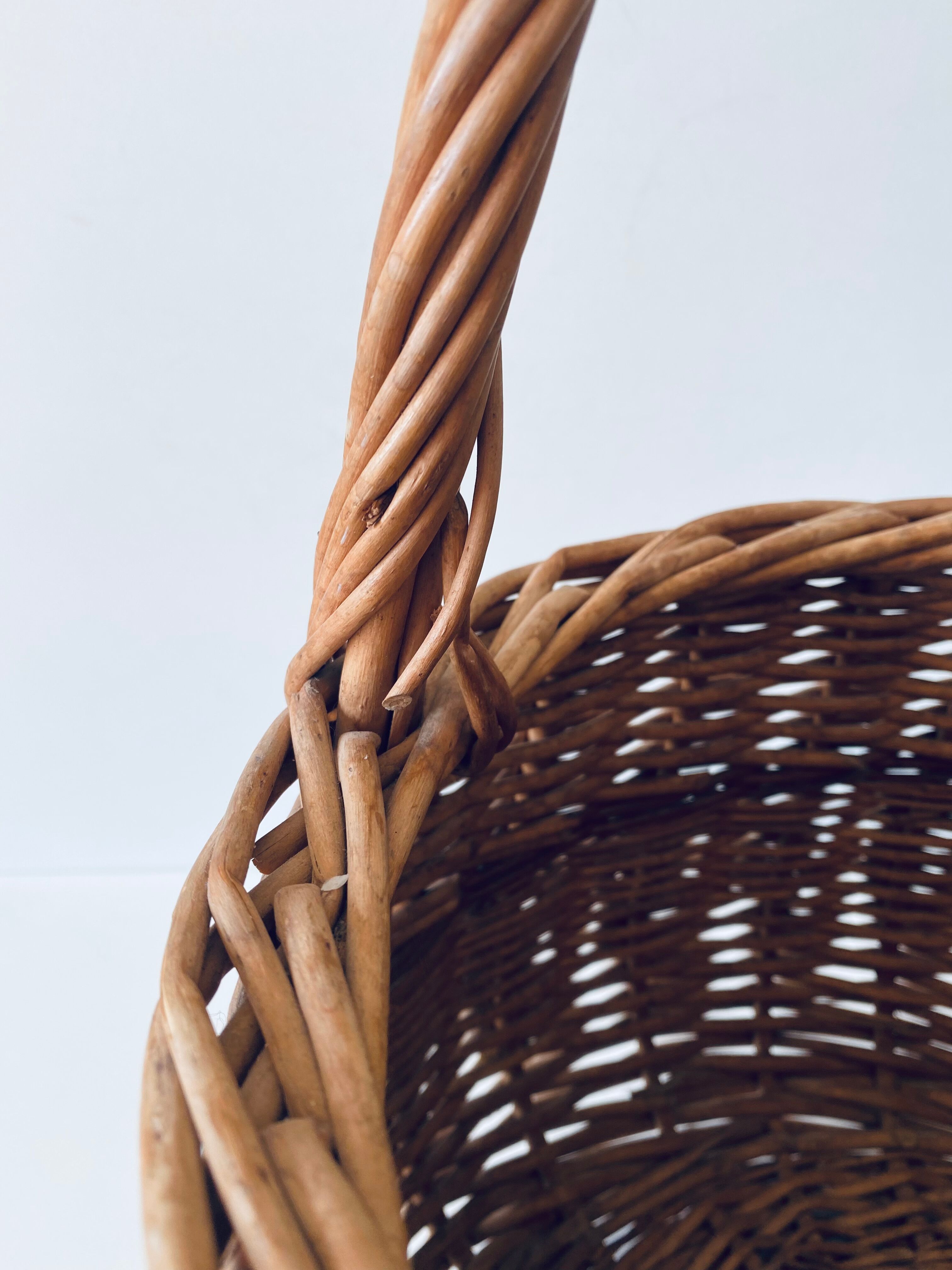 Large round wicker basket