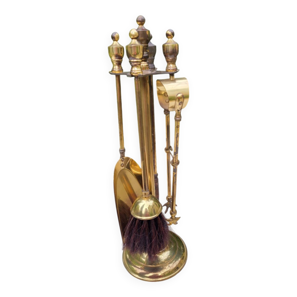 Serviteur de cheminée en bronze doré