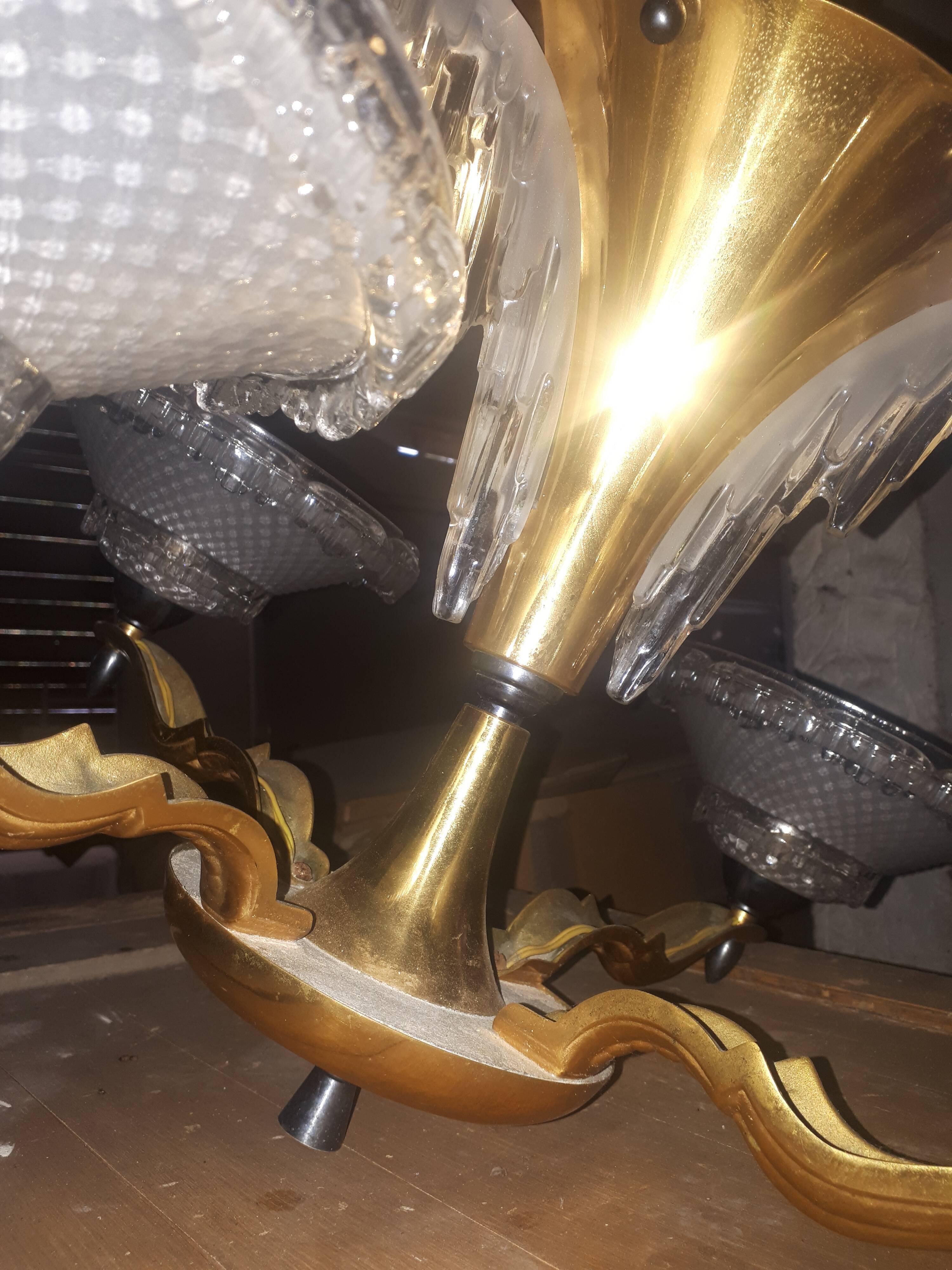 Chandelier of the Maison Ezan