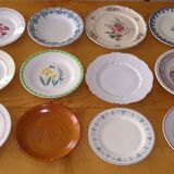Set of 12 different flat plates