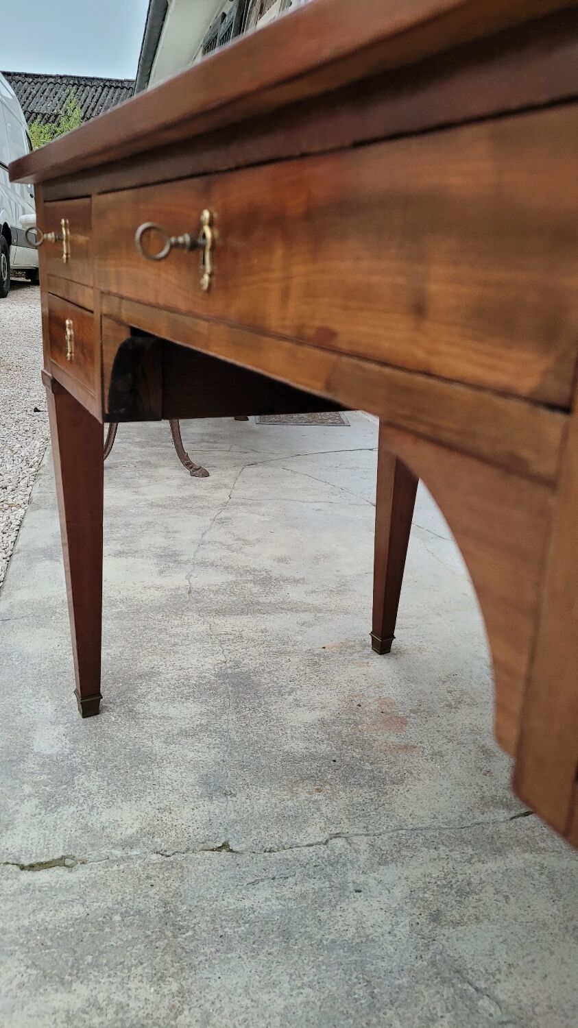 Louis XVI style flat desk in 19th century mahogany