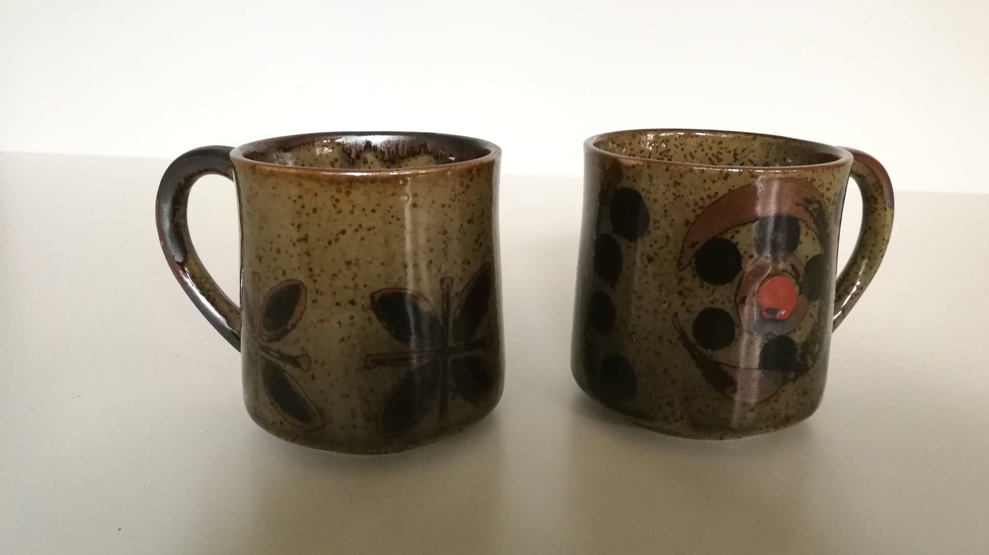 Stoneware cups