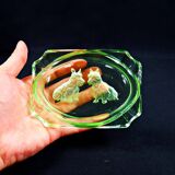 Cendrier style Art Déco en ouraline en verre gravé chiens Scottish Terrier