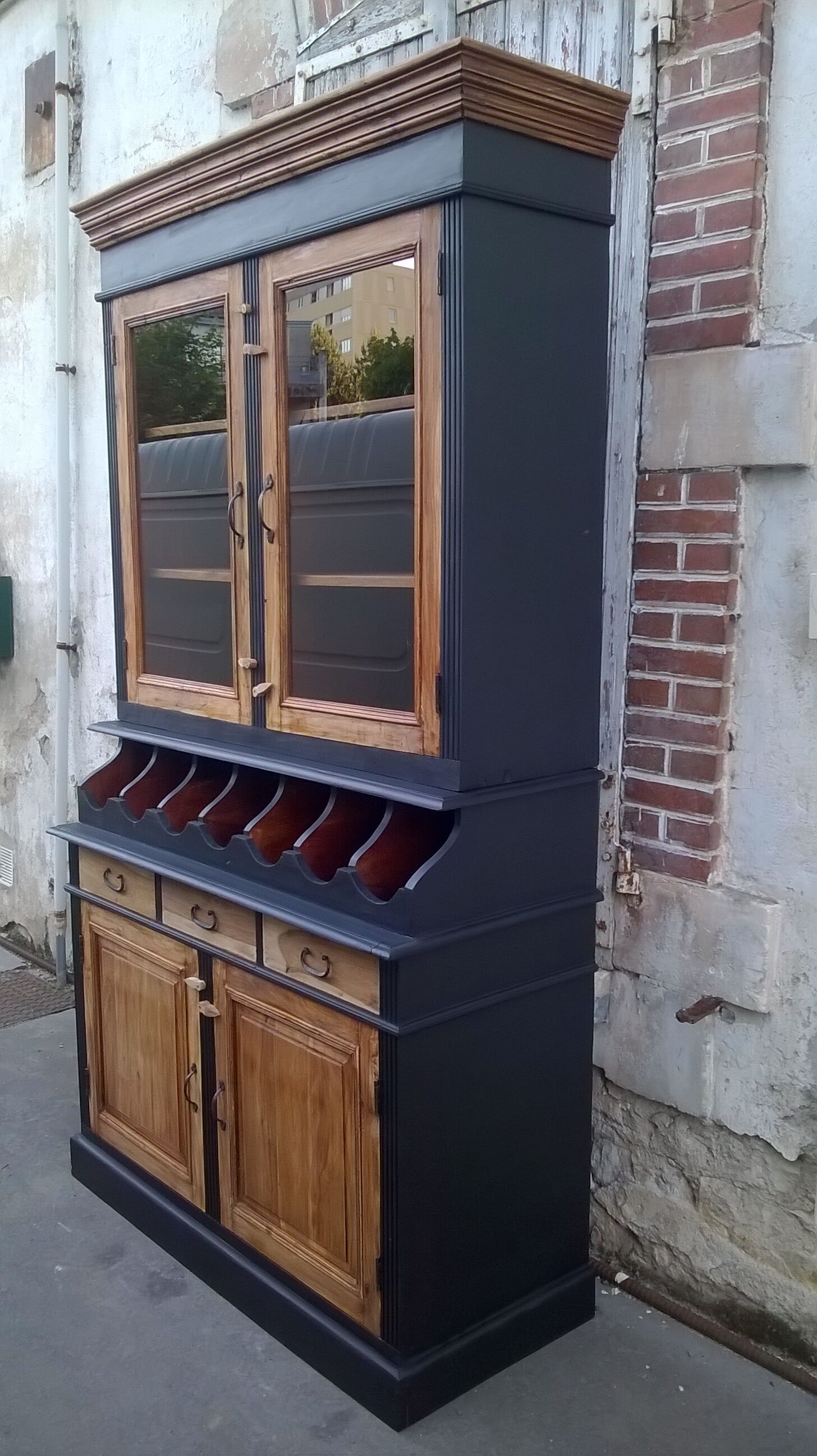 Vaisselier raw black