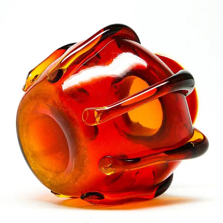 Vase moderne du milieu du siècle, en verre, conçu par J. Słuczan-Orkusz, Pologne, années 1970.