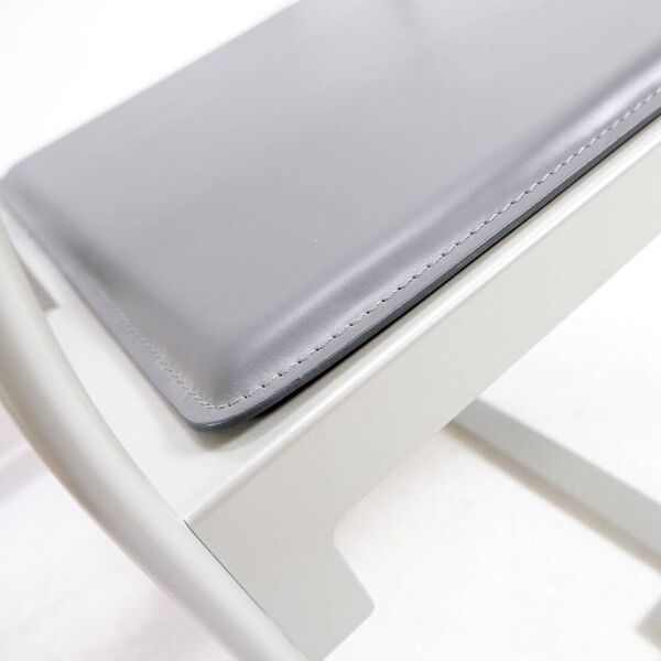 Fauteuil MINGX de Konstantin Grcic pour Driade