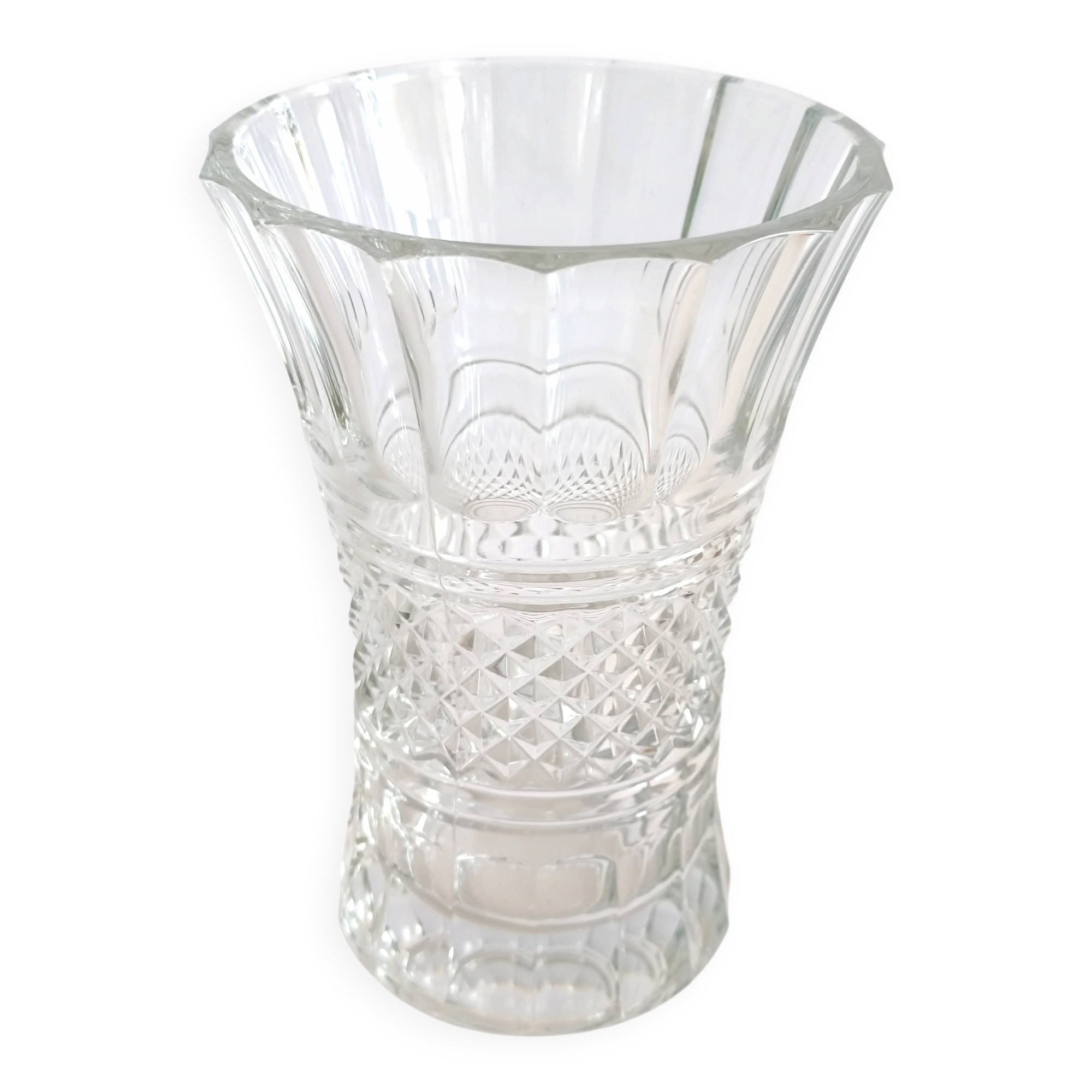 Glass vase