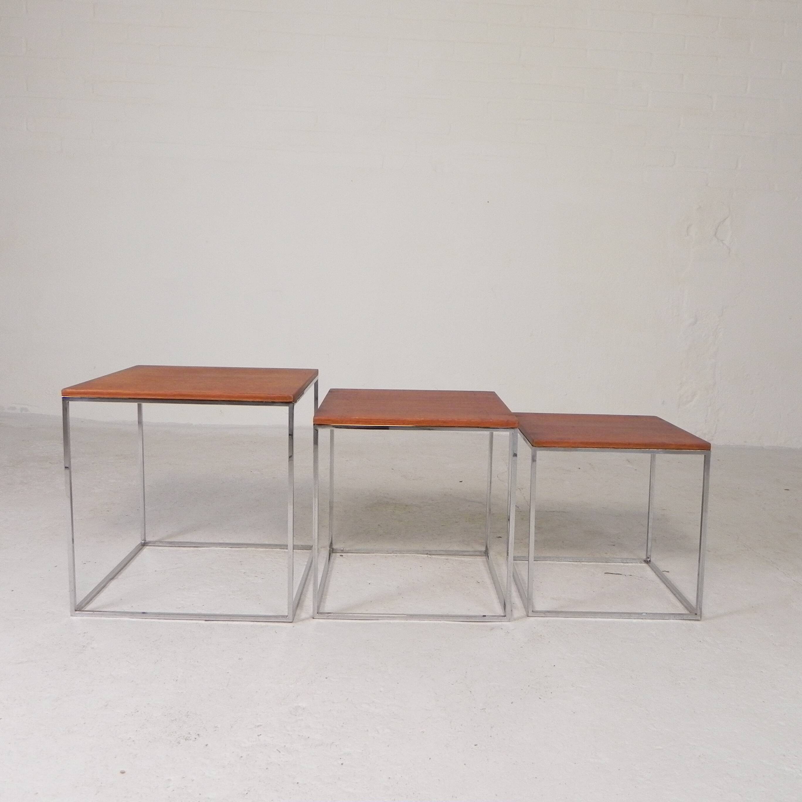 Set of 3 side tables, Mimi set, 1960s.