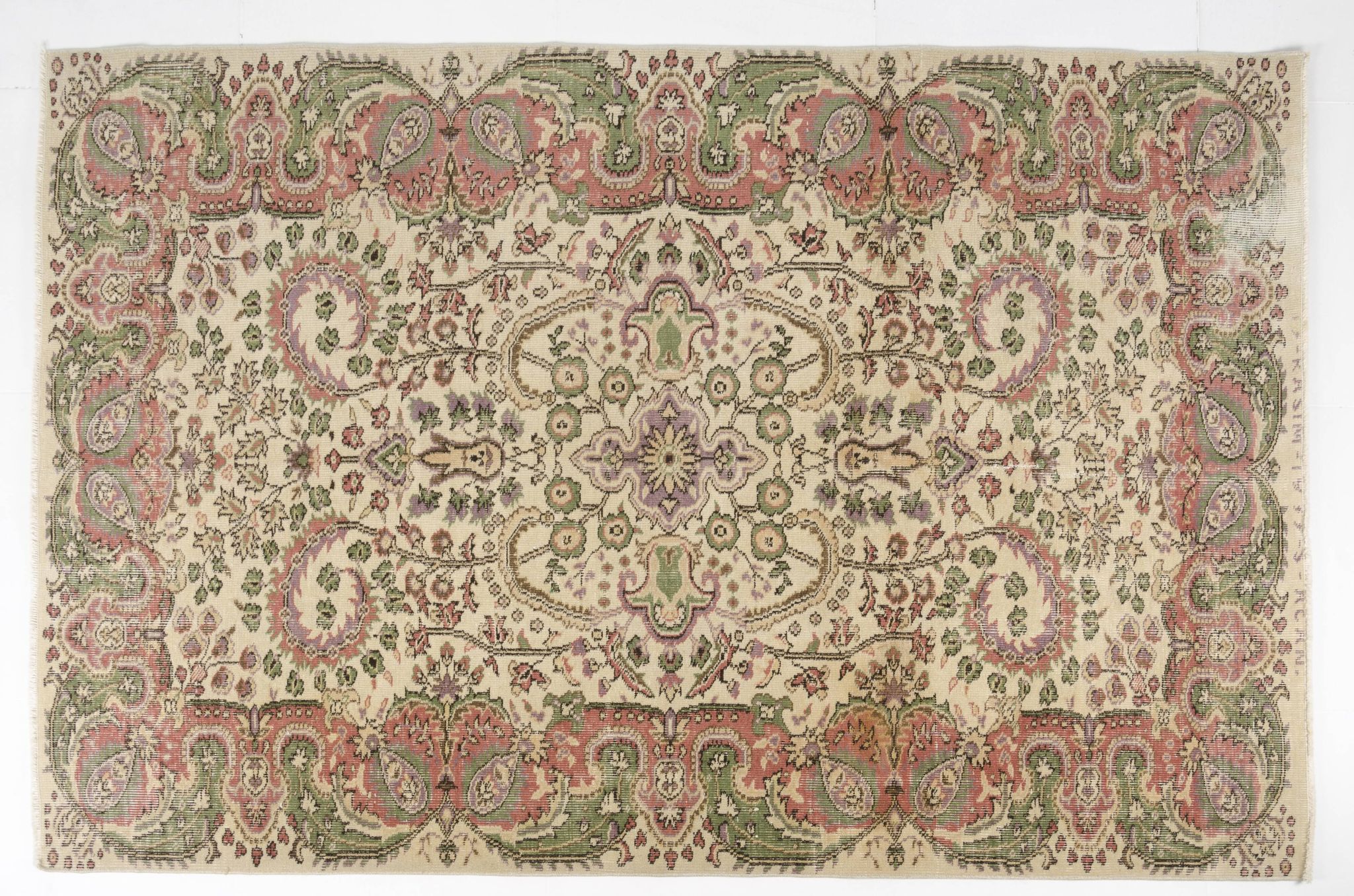 Tapis floral anatolien fait main