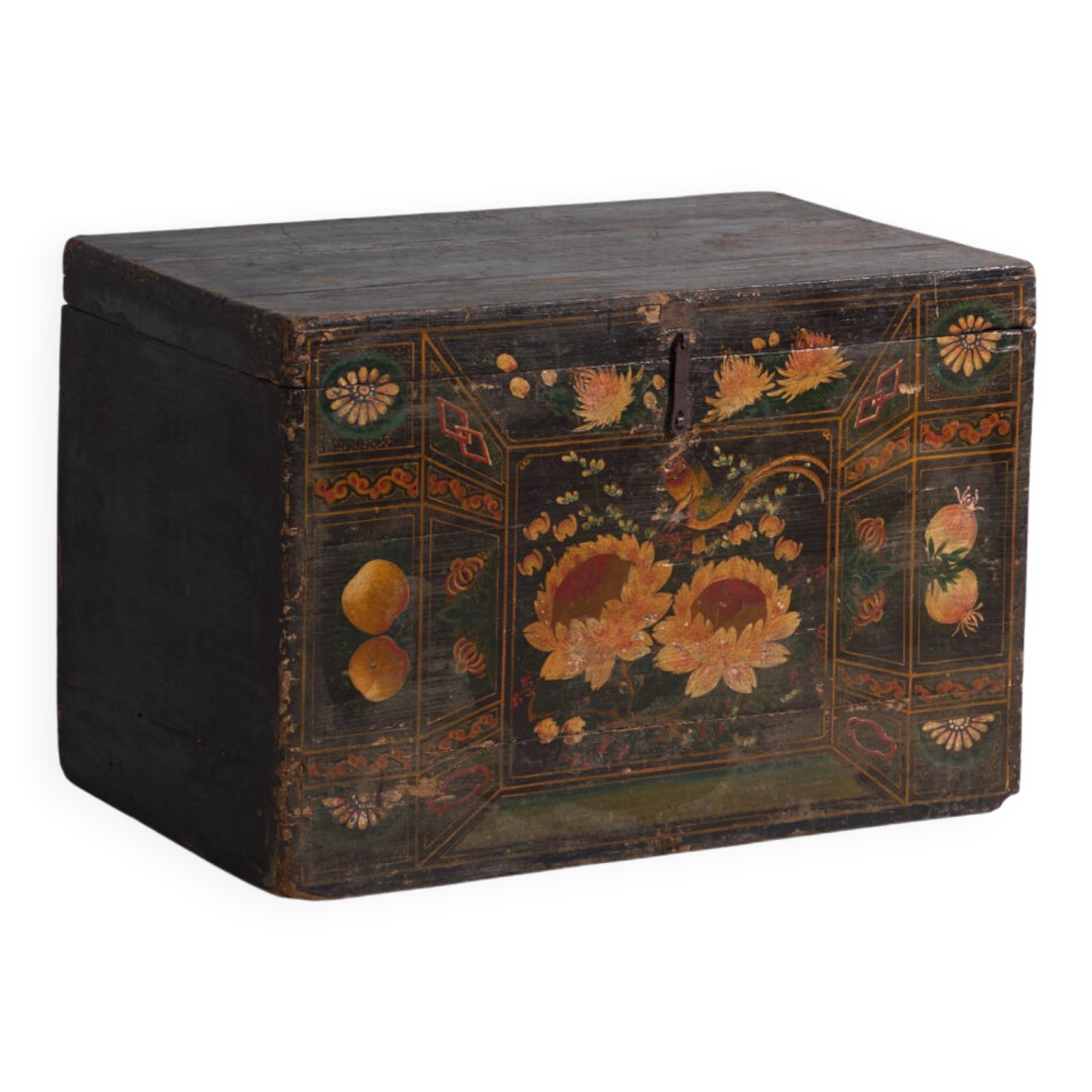 Antique chest painted in pine wood – China, circa 1900