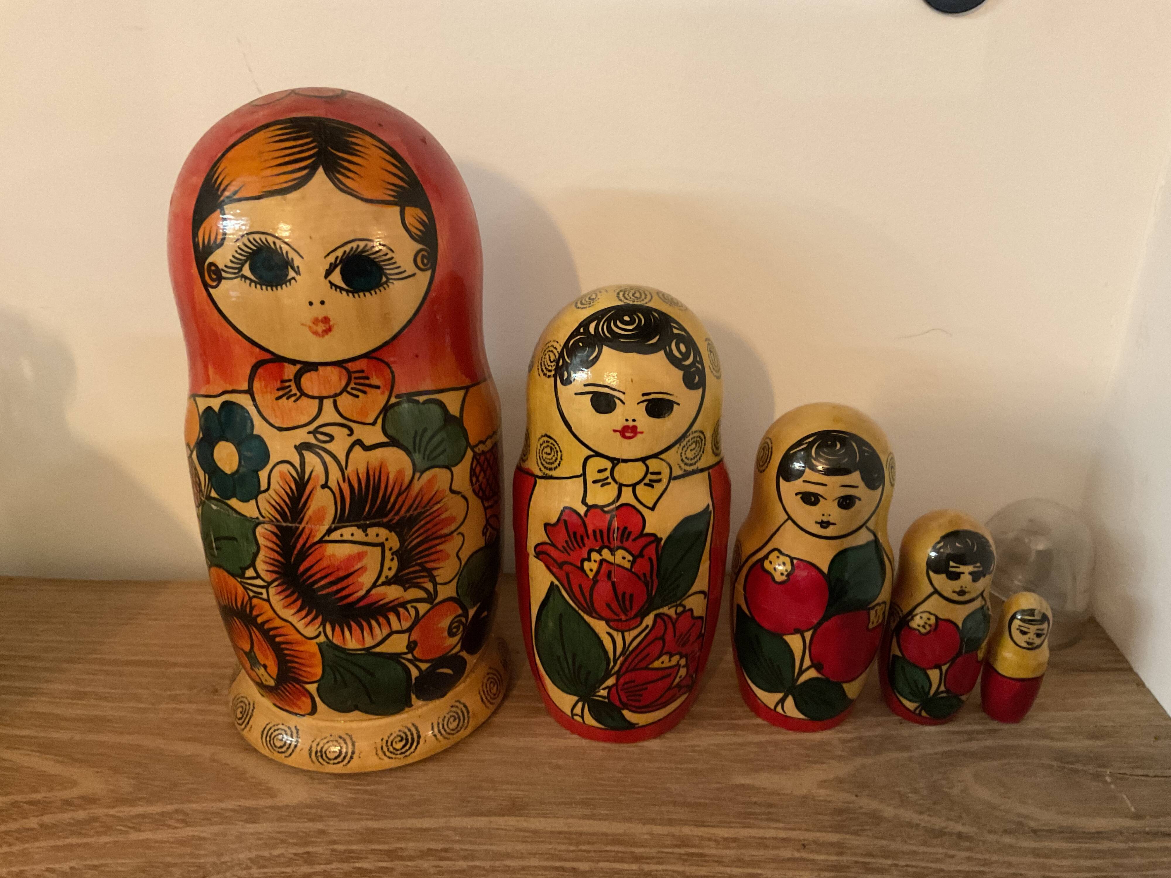 5 Russian dolls; vintage