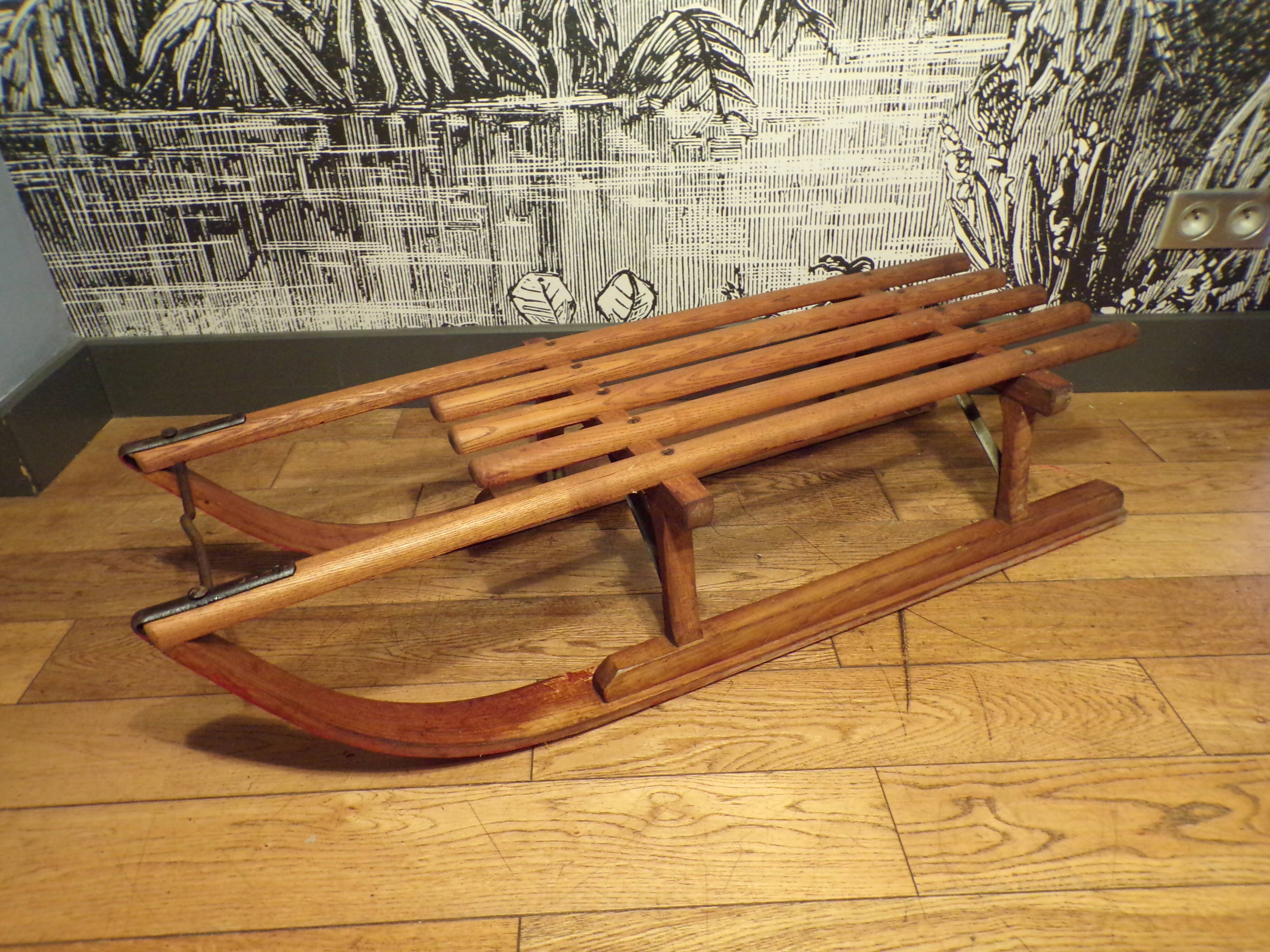 Old wooden sled L=102cm