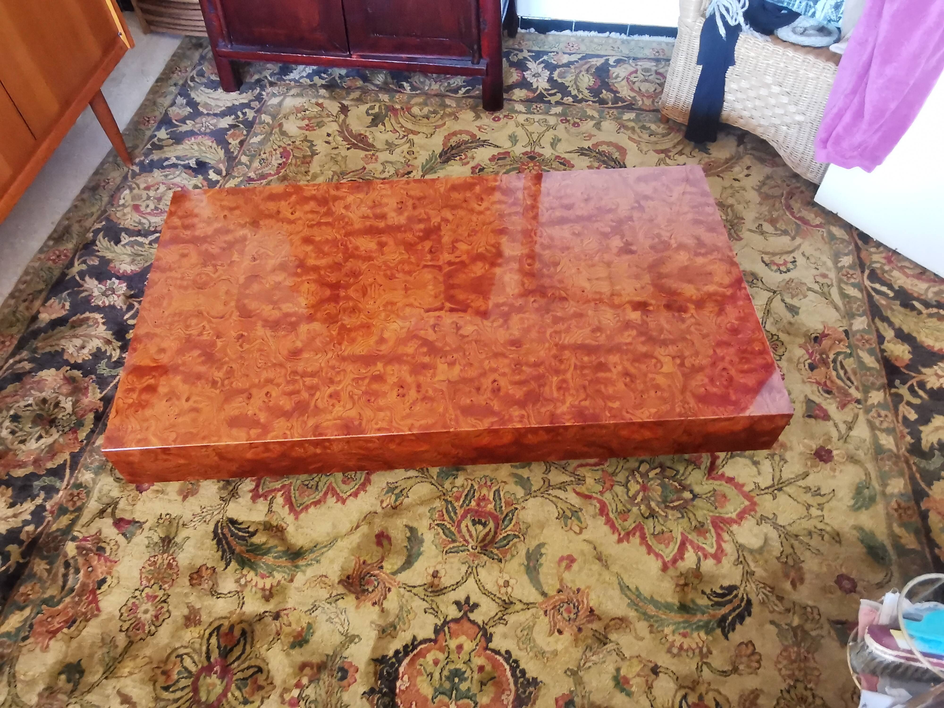 Gold magnifying glass coffee table 70