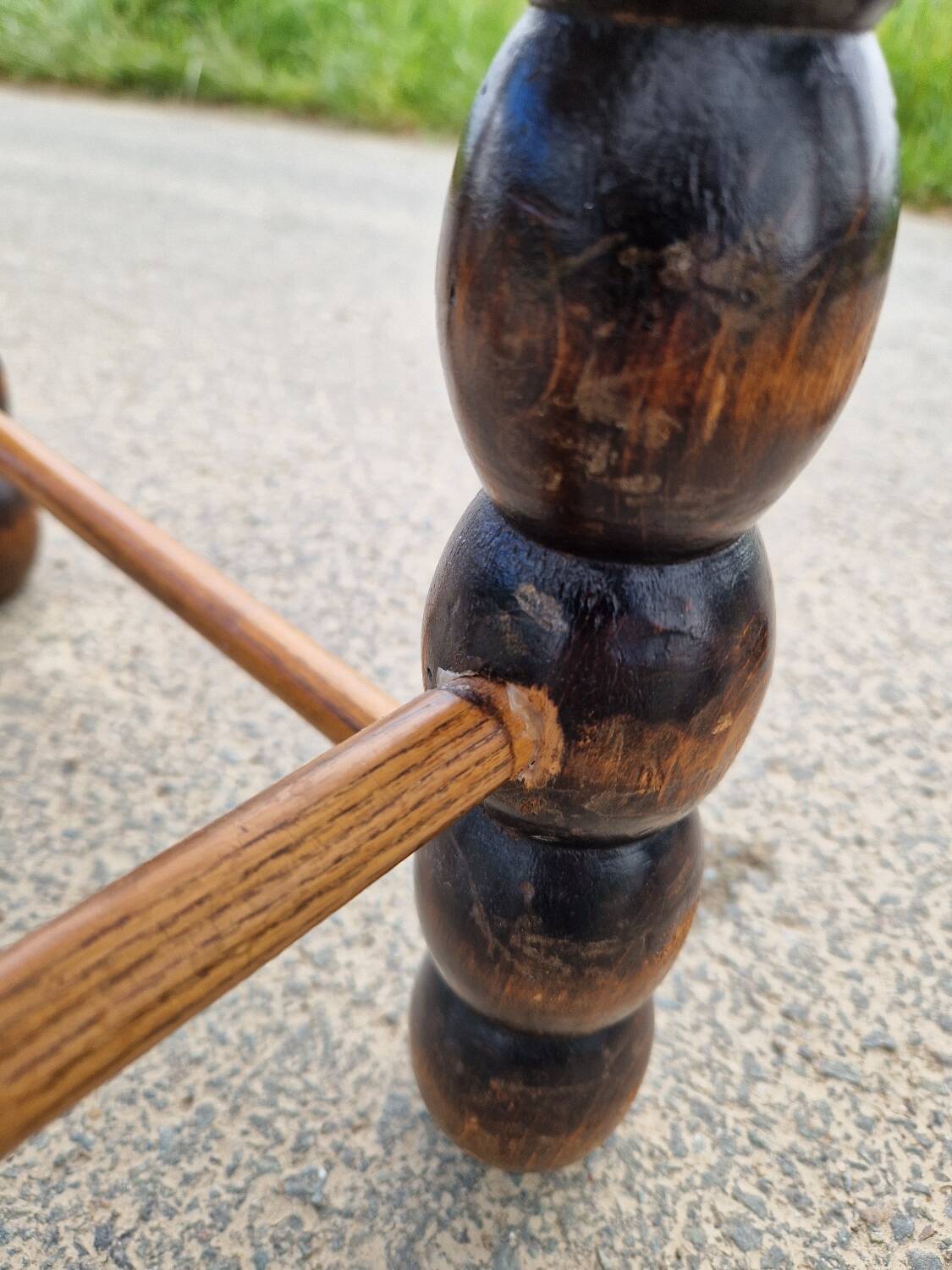Set of 3 country straw stools