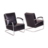 Paire de fauteuils en cuir noir fabriqués en Tchéquie des années 1930 par Mucke Melder - Restauré
