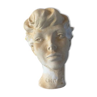 Decorative plaster head