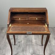 Secretary with a drop-down front in marquetry, Louis XV style, 19th century.