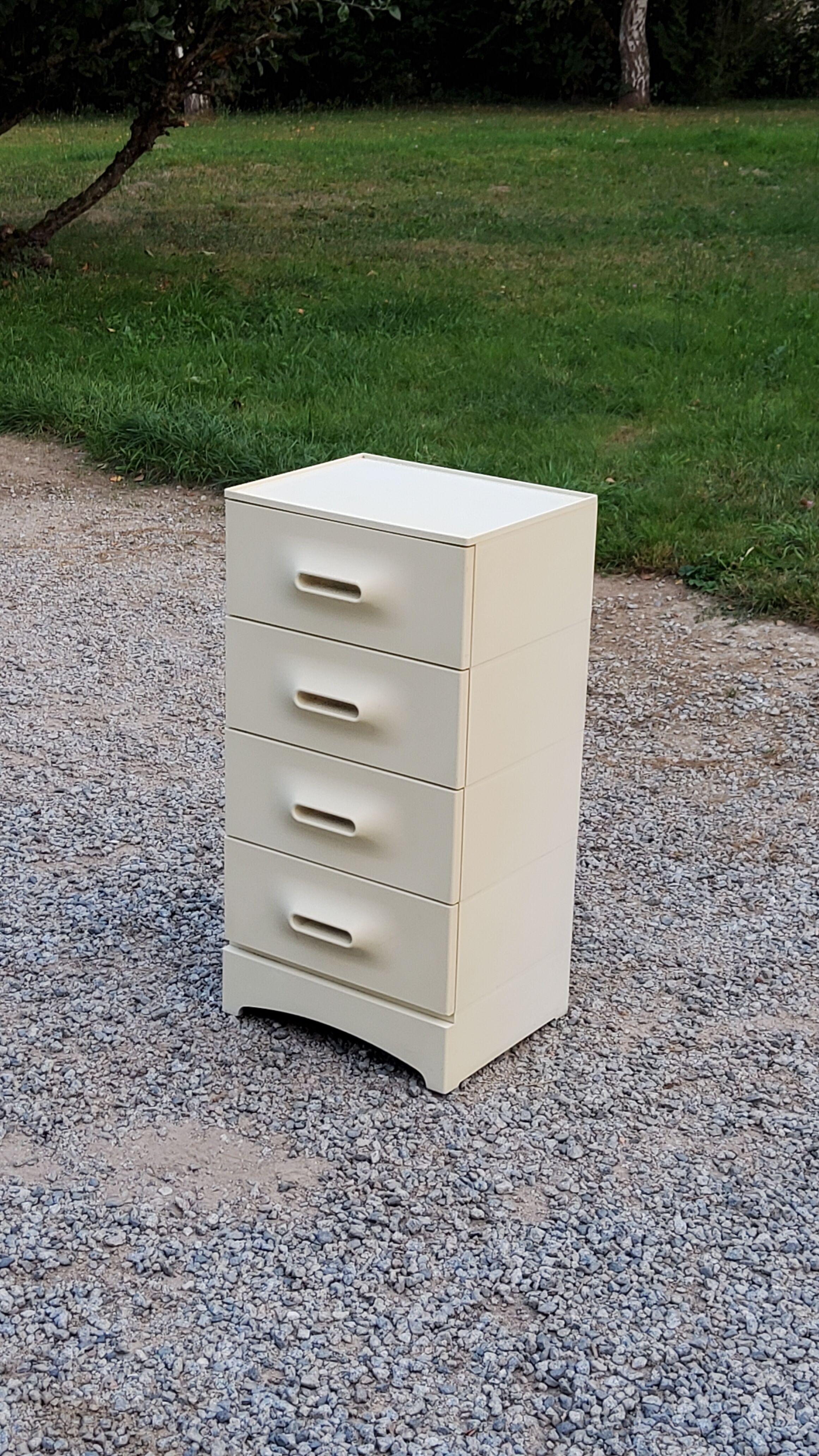 Marc Held chest of drawers in plastic from the 70s