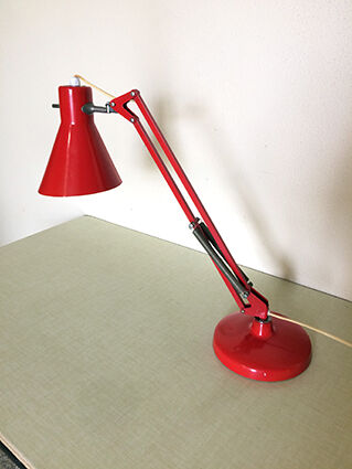 Luxo L-9 single-arm lamp
