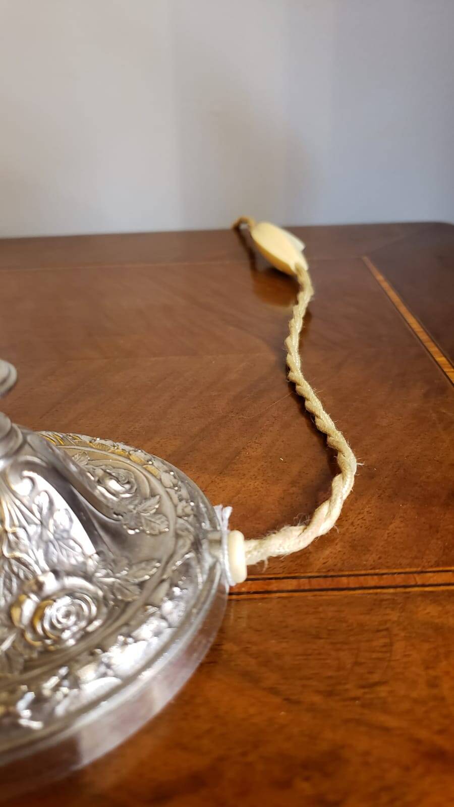 Lampe d'époque 1900 en métal argenté