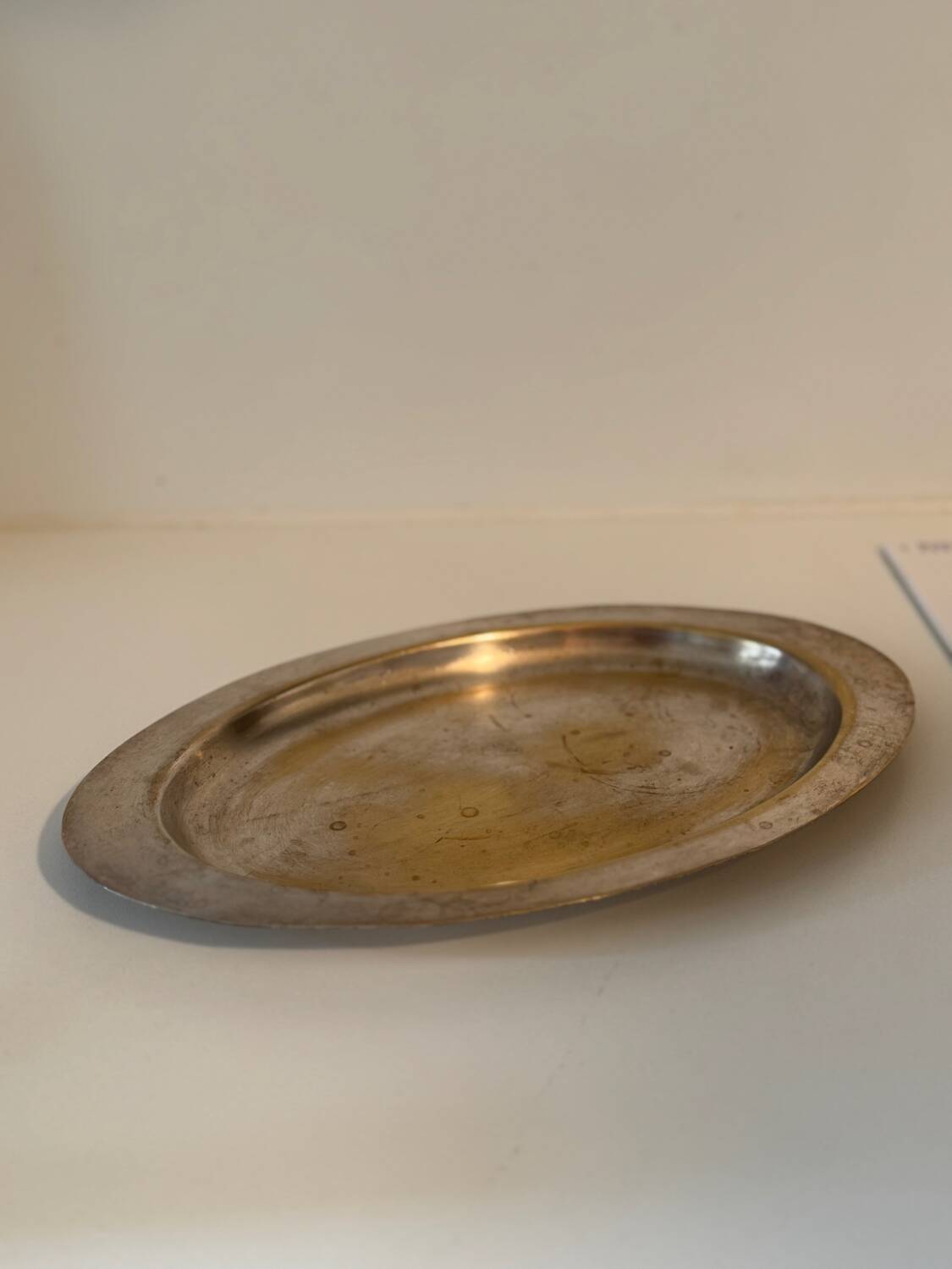 Oval metal tray – Habitat
