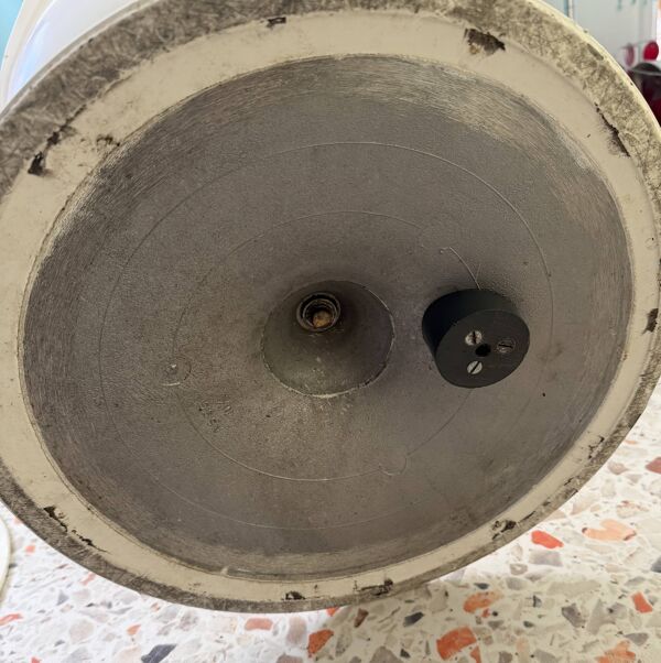 2 chaises tulipe Saarinen chez Knoll