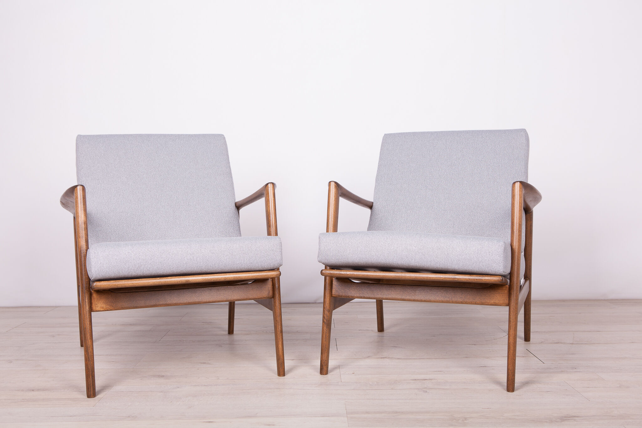 Model 300-139 Armchairs from Swarzędzka, 1960s, Set of 2