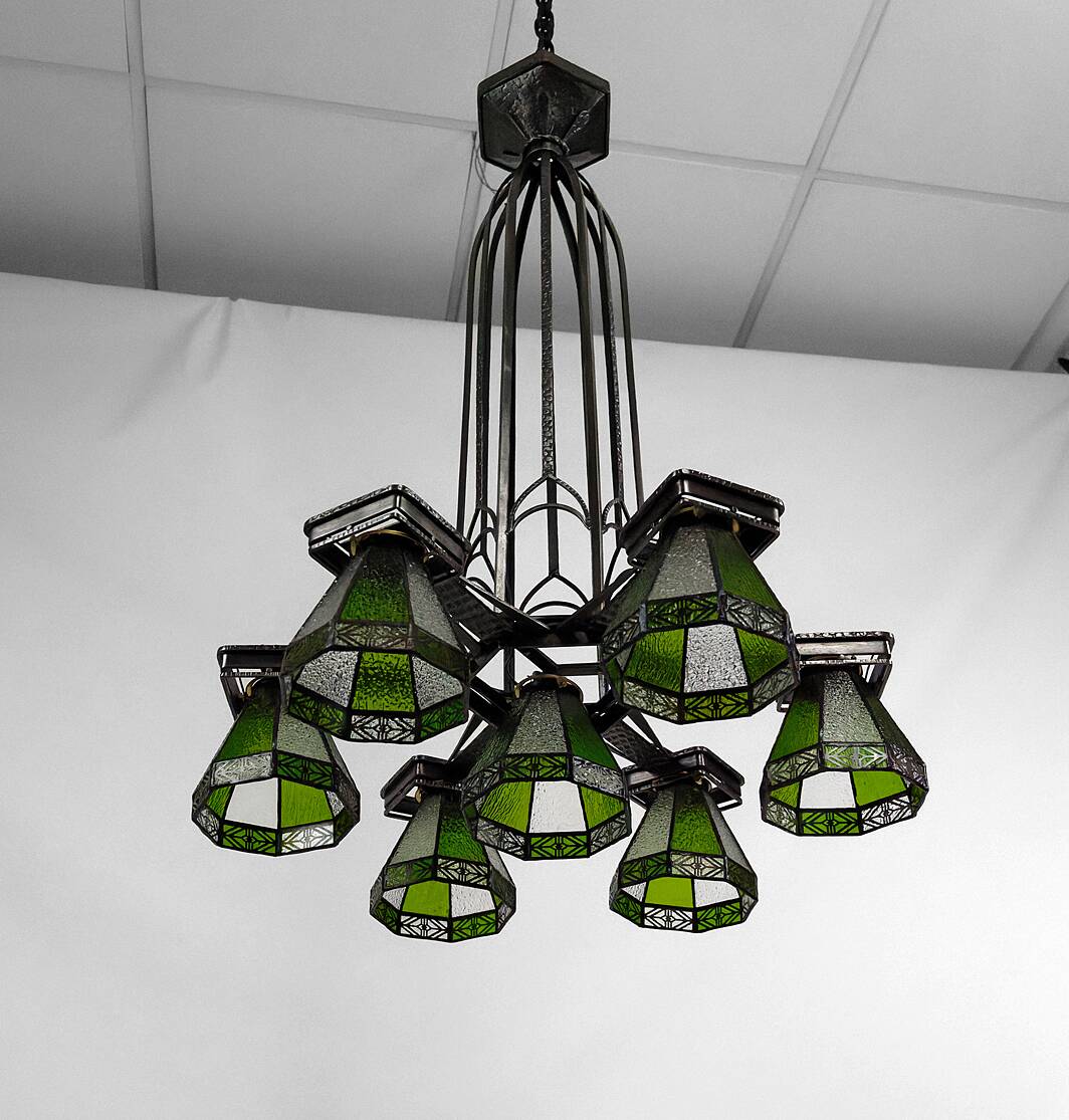Important wrought iron chandelier, Art Deco Gothic, France, Circa 1920