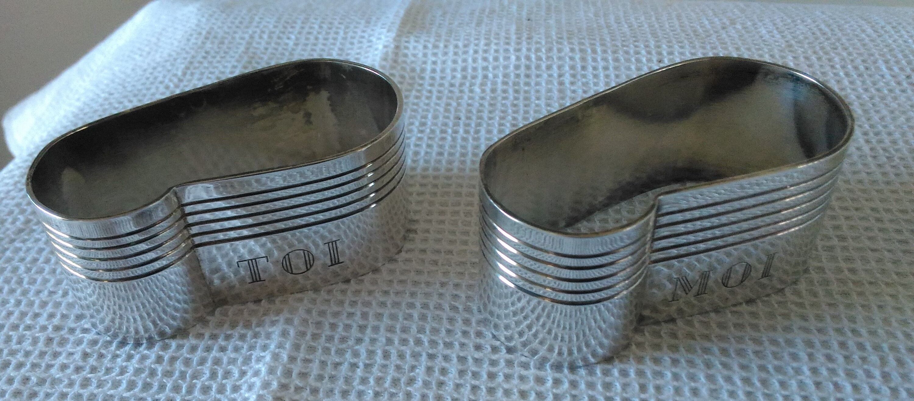 Duo of silver metal towel rings Art Deco style