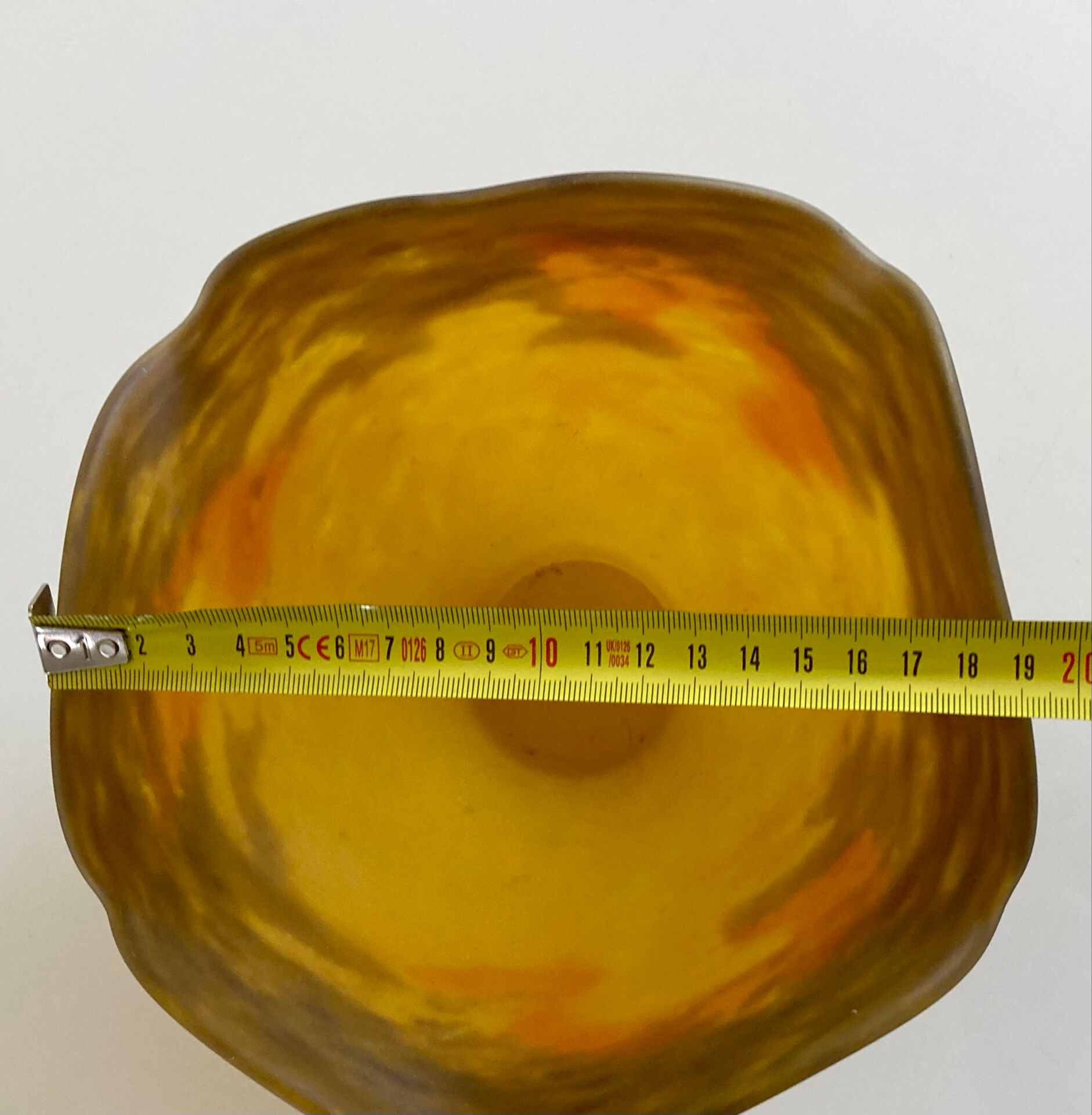 Glass footed coupe Nuagé signed by Muller Frères Lunéville.