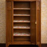 Large Parisian Art Deco wardrobe in solid oak – timeless elegance