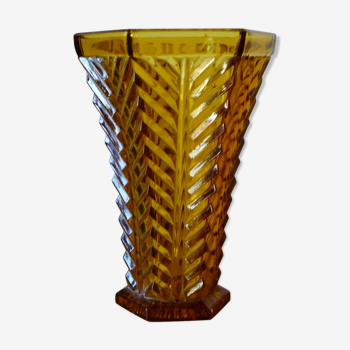 Art Deco hexagonal 20th amber glass vase