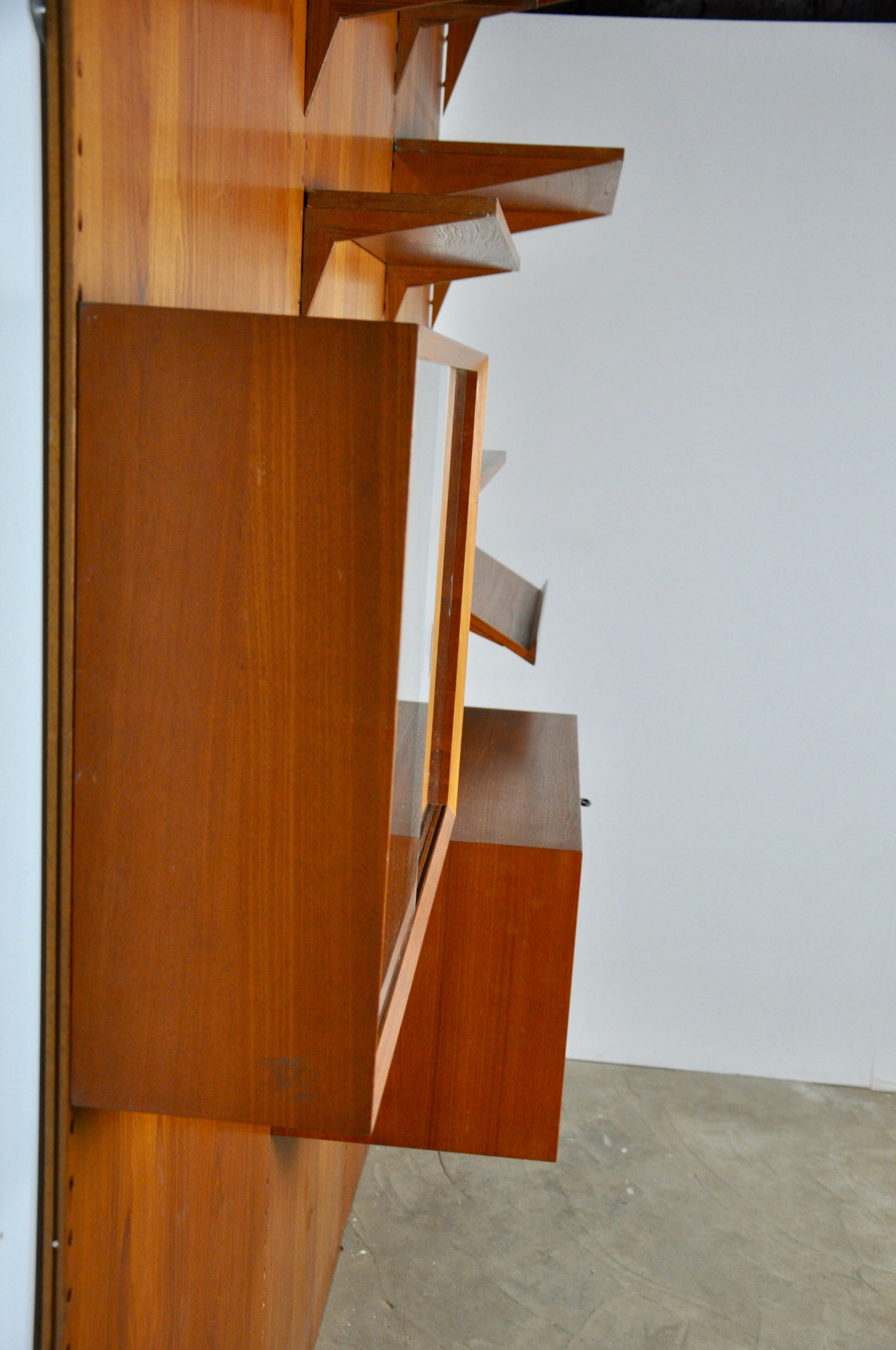 Wall unit Royal system by Poul Cadovuis 1960