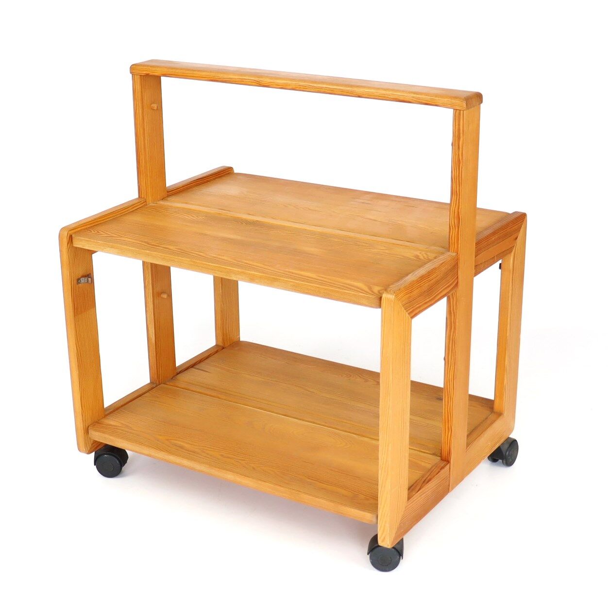 Scandinavian pine service 70s