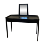 Black dressing table