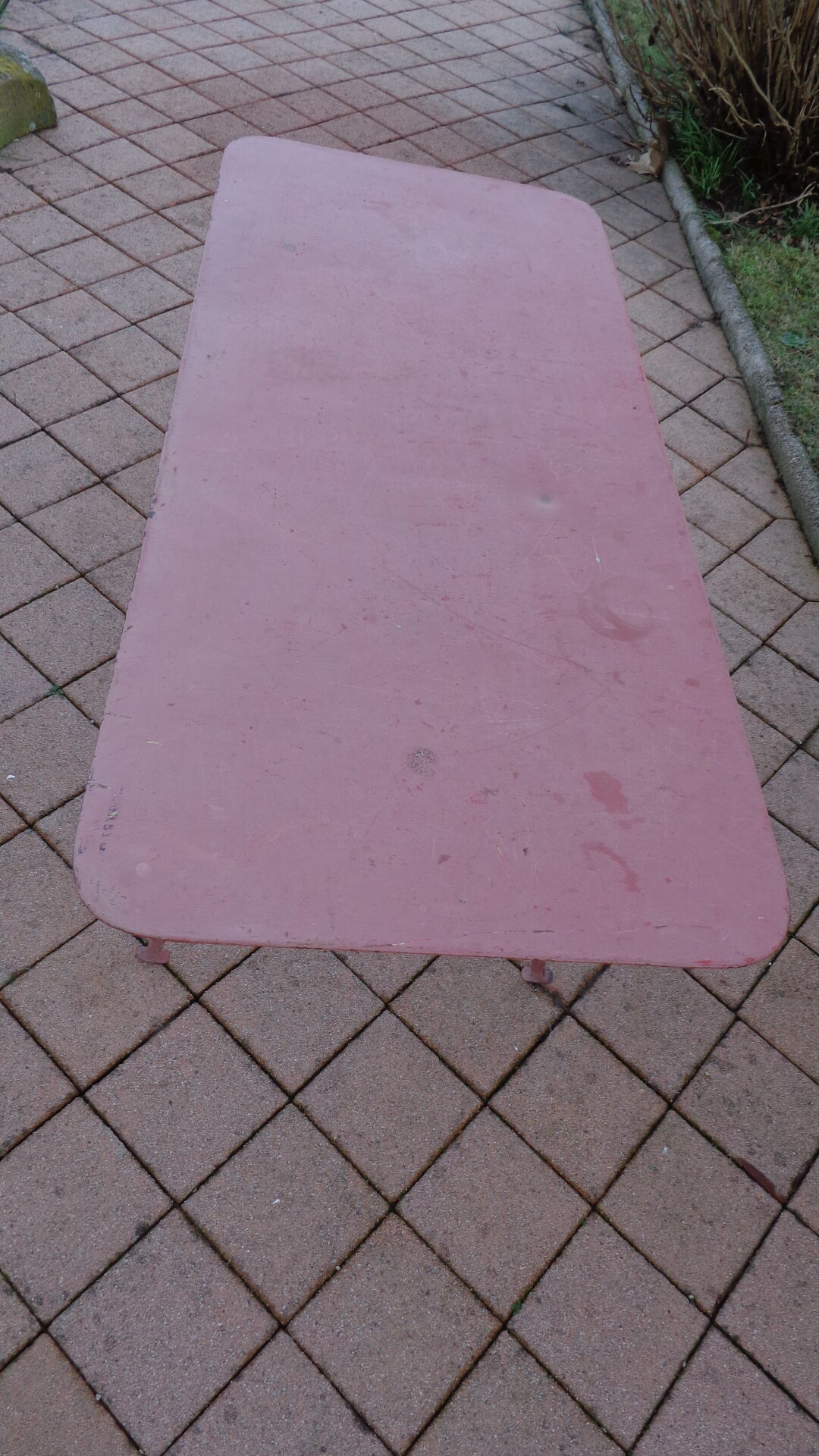 Table pliante de jardin