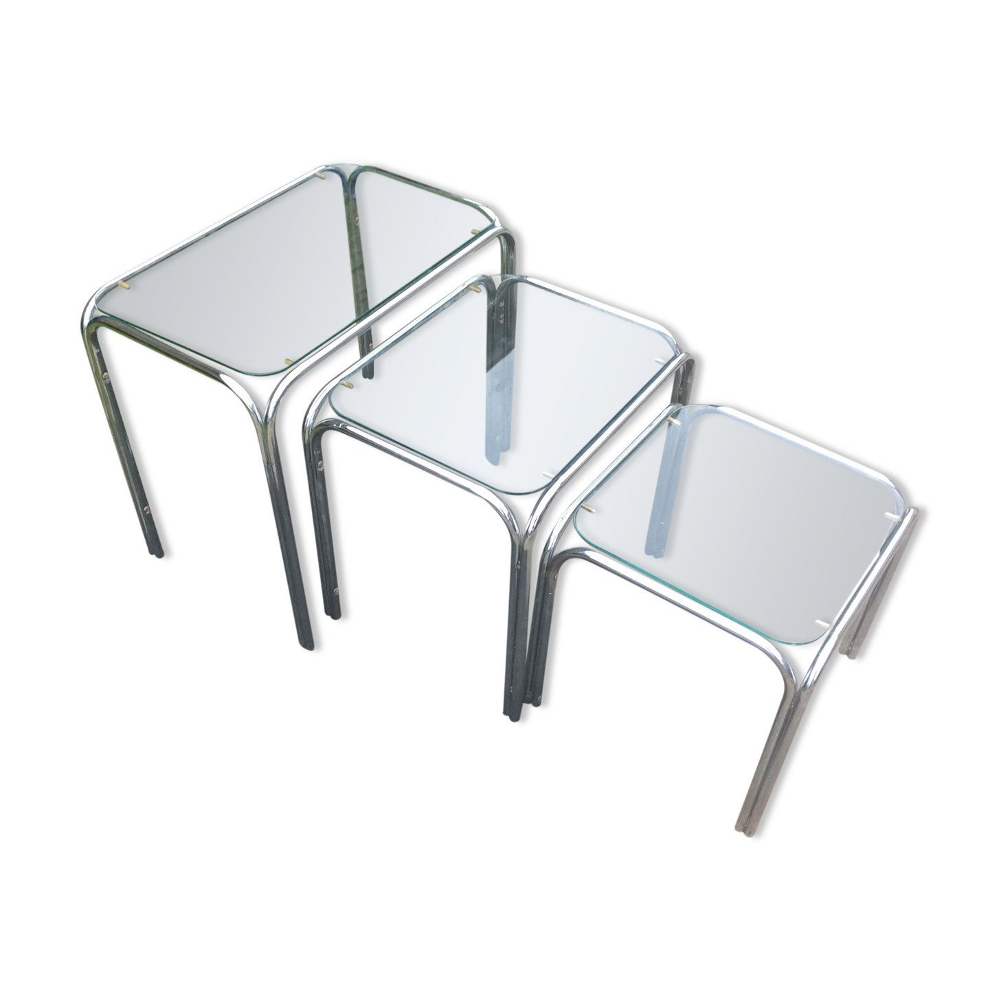 Tables gigognes vintage en acier tubulaire chromé et verre Selency
