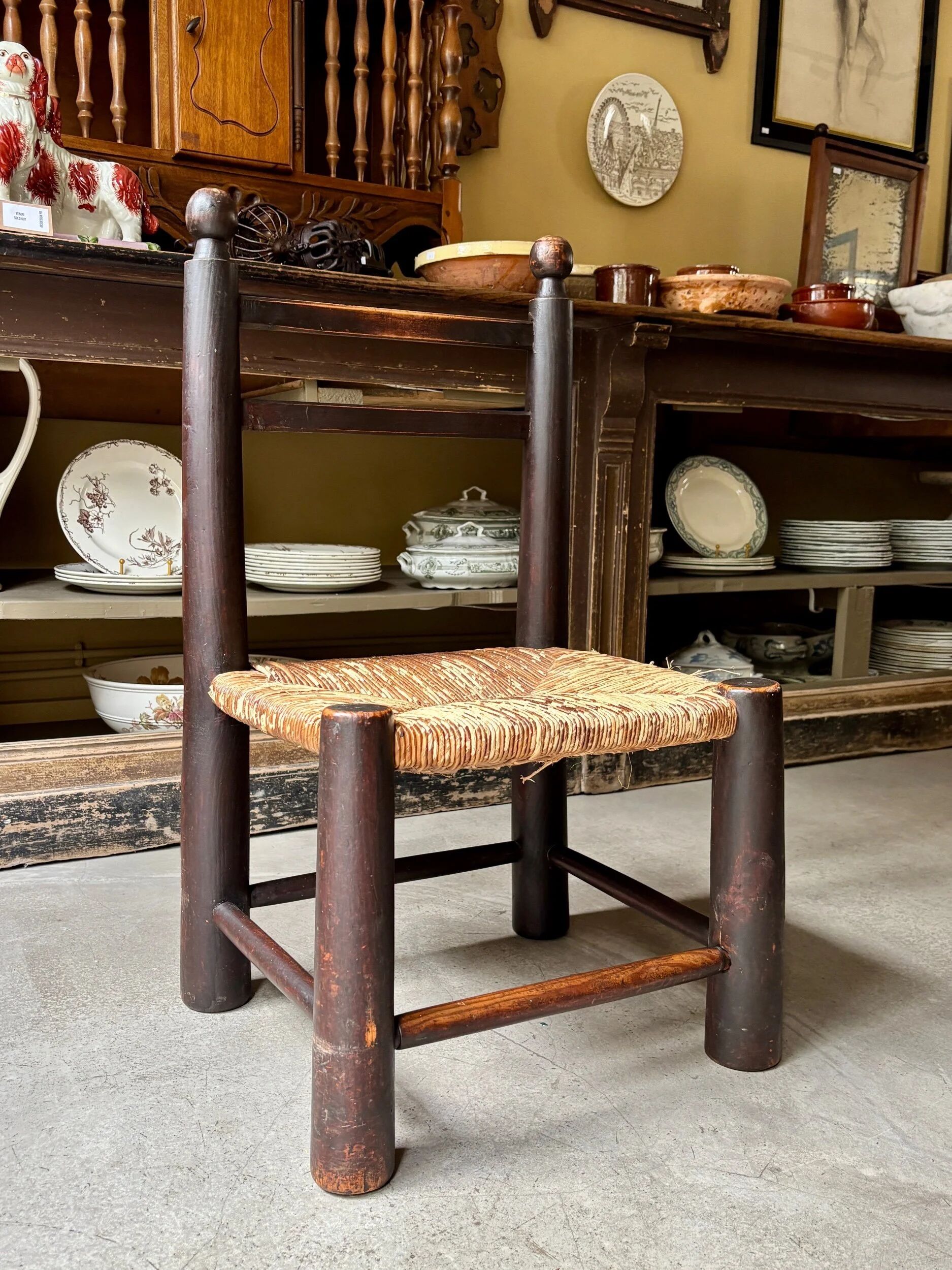 Chaise basse George Robert en bois et paille n°2