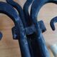 Paire d’appliques en fer forgé Lys de château Français