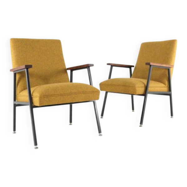 Fauteuil Gispen 'Genie'   2 pièces en stock - nouvelle tapisserie