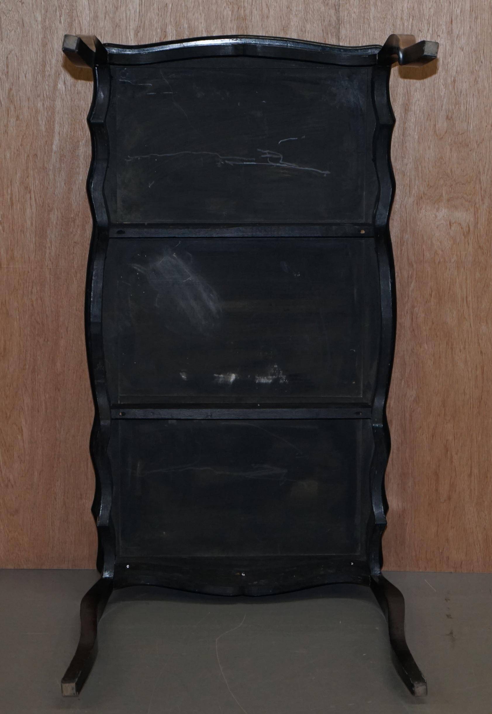 Bureau d'écriture vintage peint polychrome laqué noir avec oiseaux et fleurs