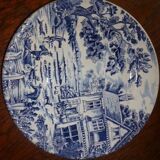 Assiette motifs bleu ancienne en céramique