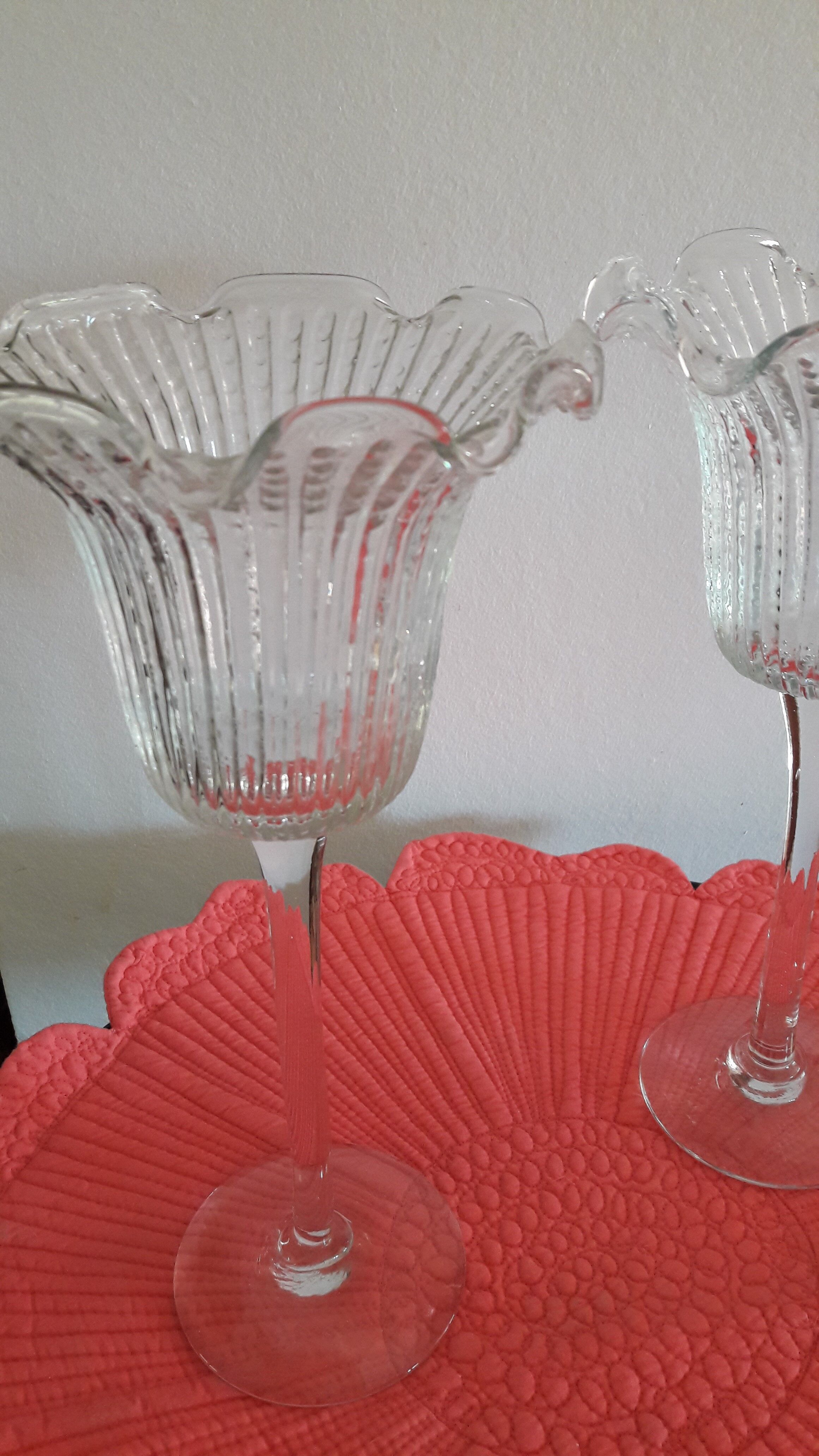 Lot of 2 photophore candlesticks in corolla shape