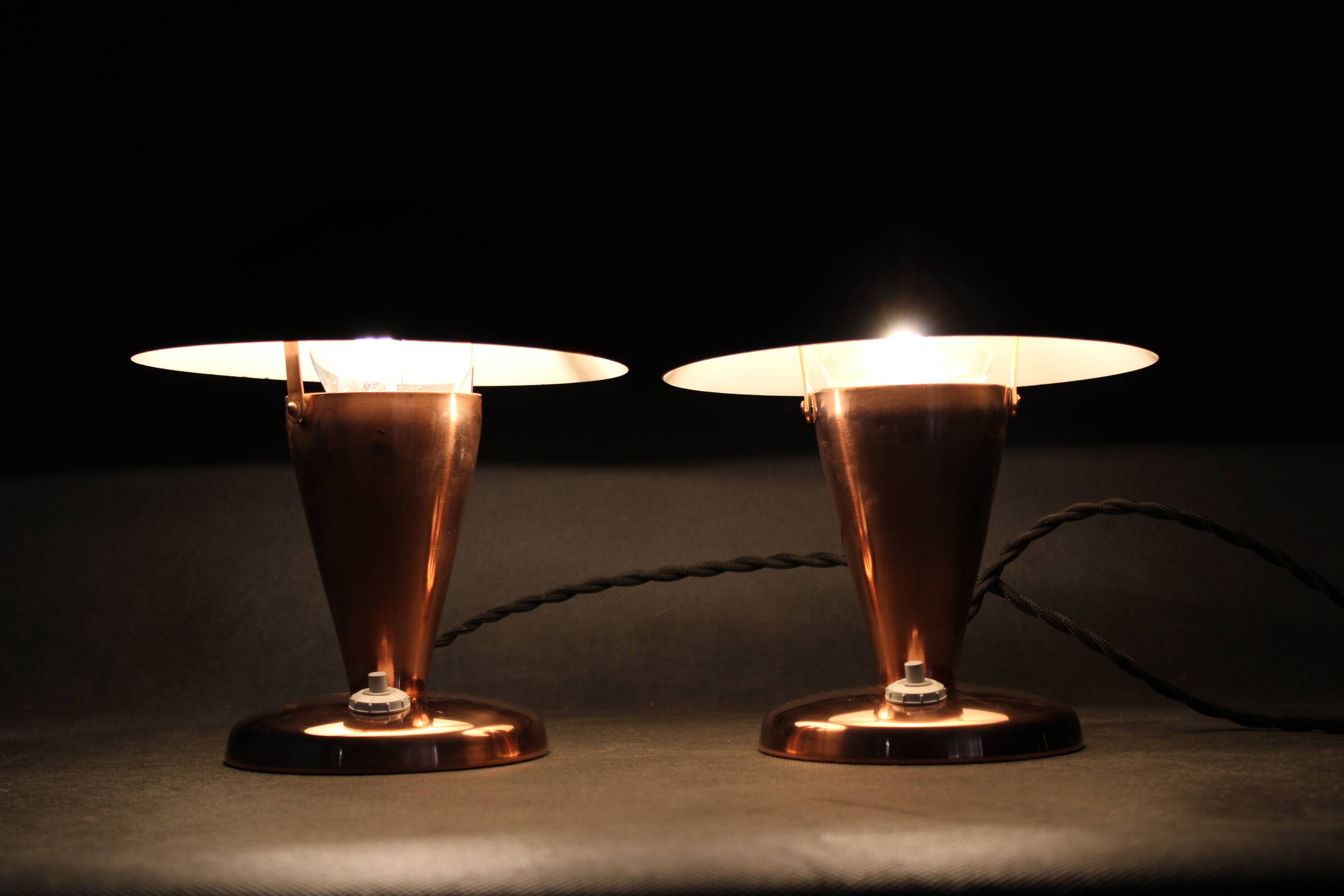 1930s Pair of Bauhaus Mushroom Table Lamps in Copper Finish, Czechoslovakia