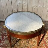 Table basse bouillotte de style Louis XVI à oreilles