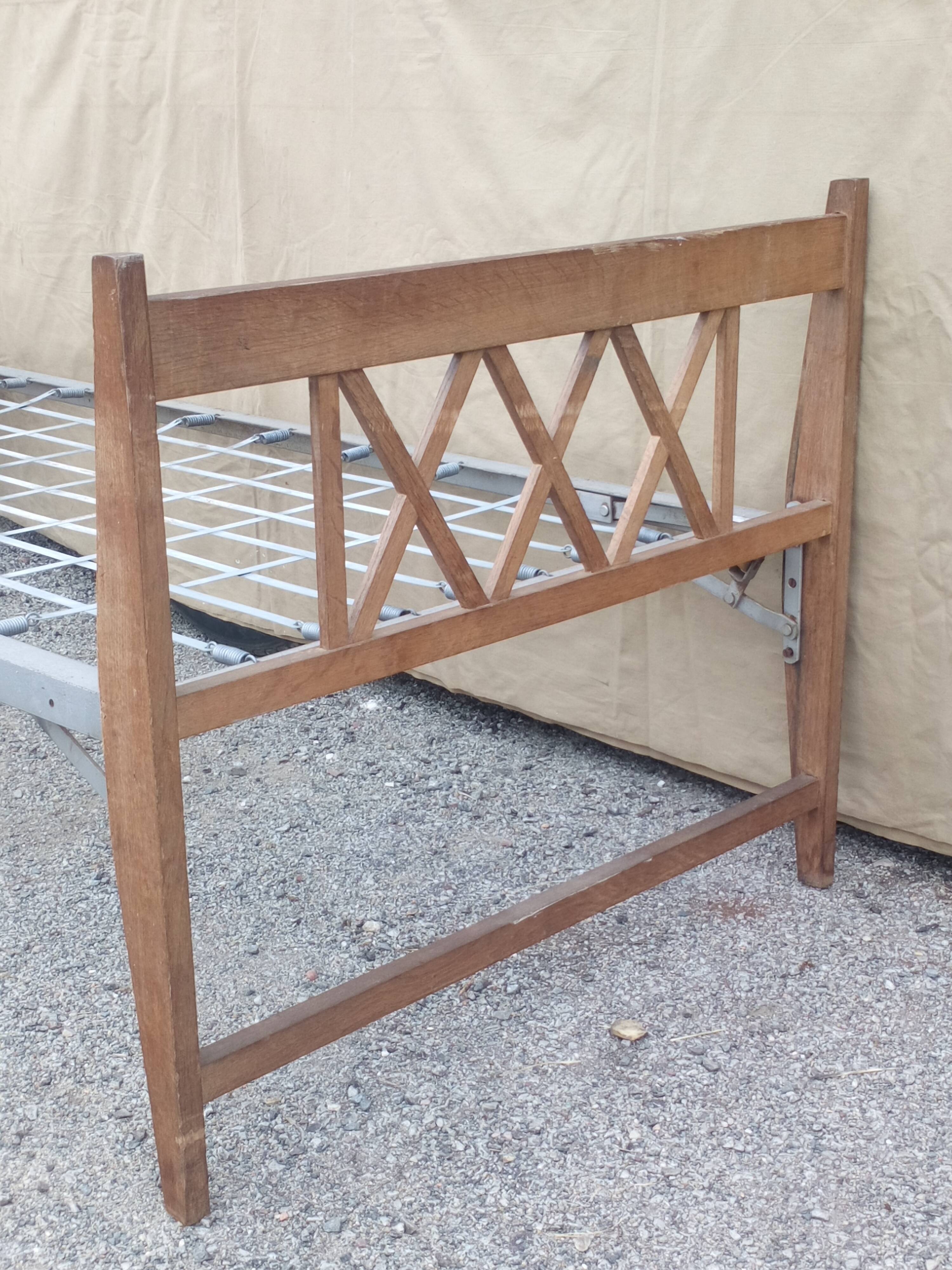 Foldable oak bed,1950