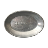 Dog tin dish at a standstill