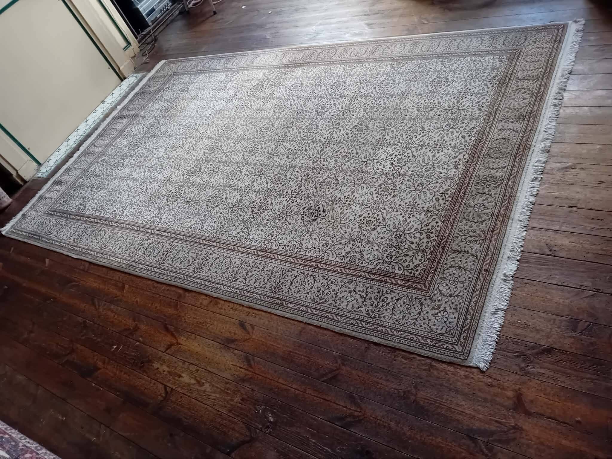 Tapis Anatolien Kayserie fait main 303x197cm
